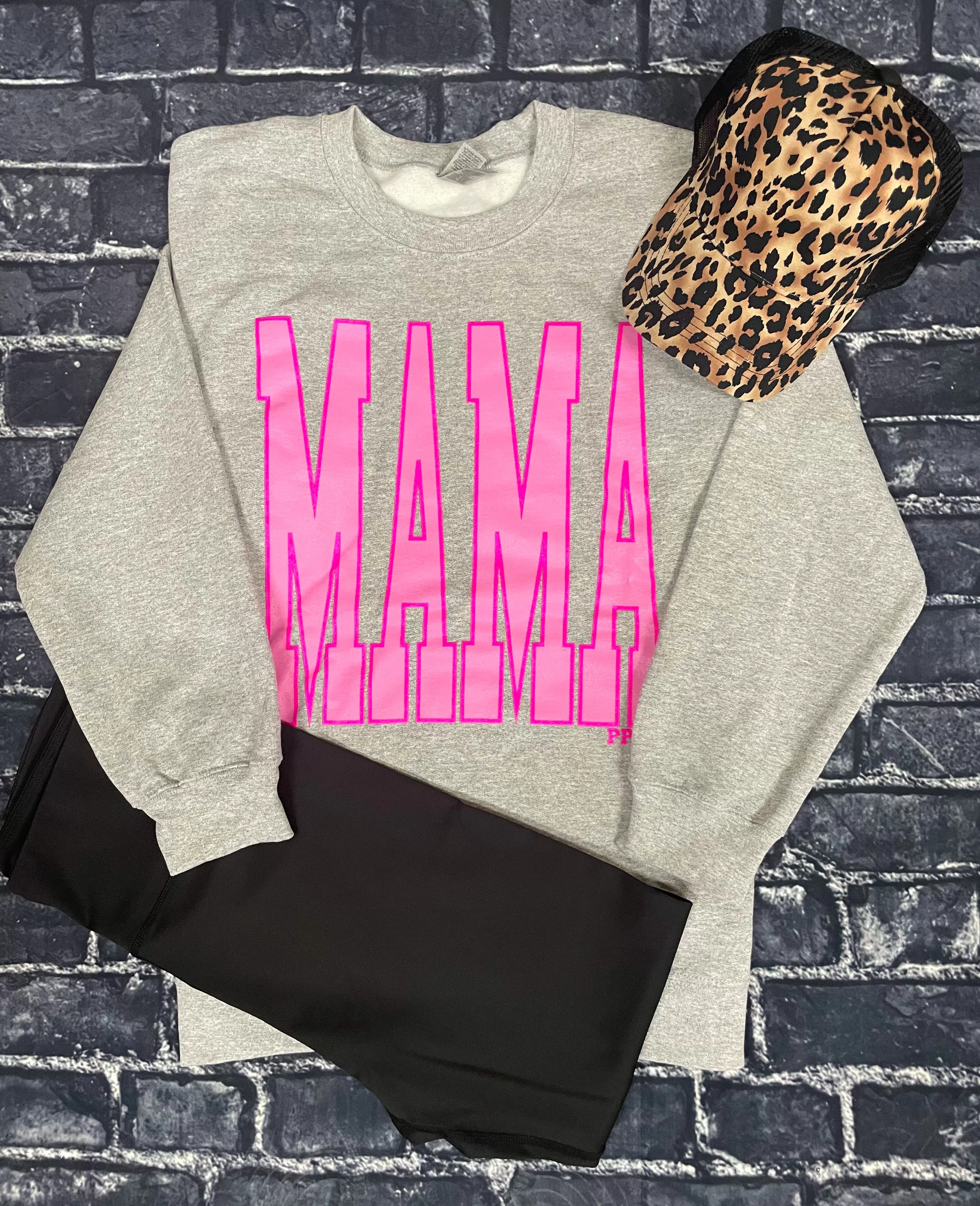 {BOLD   BRIGHT MAMA} Hot   Baby Pink Outline Gray Sweatshirt