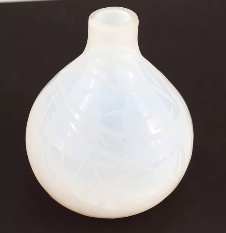 Bulb Vase in White Glass with Leaf Pattern