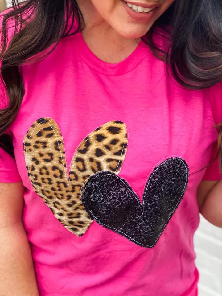 {DOUBLE LOVE} Appliqued Leopard   Black Sequins Hearts Fuchsia Pink Crew Neck Tee