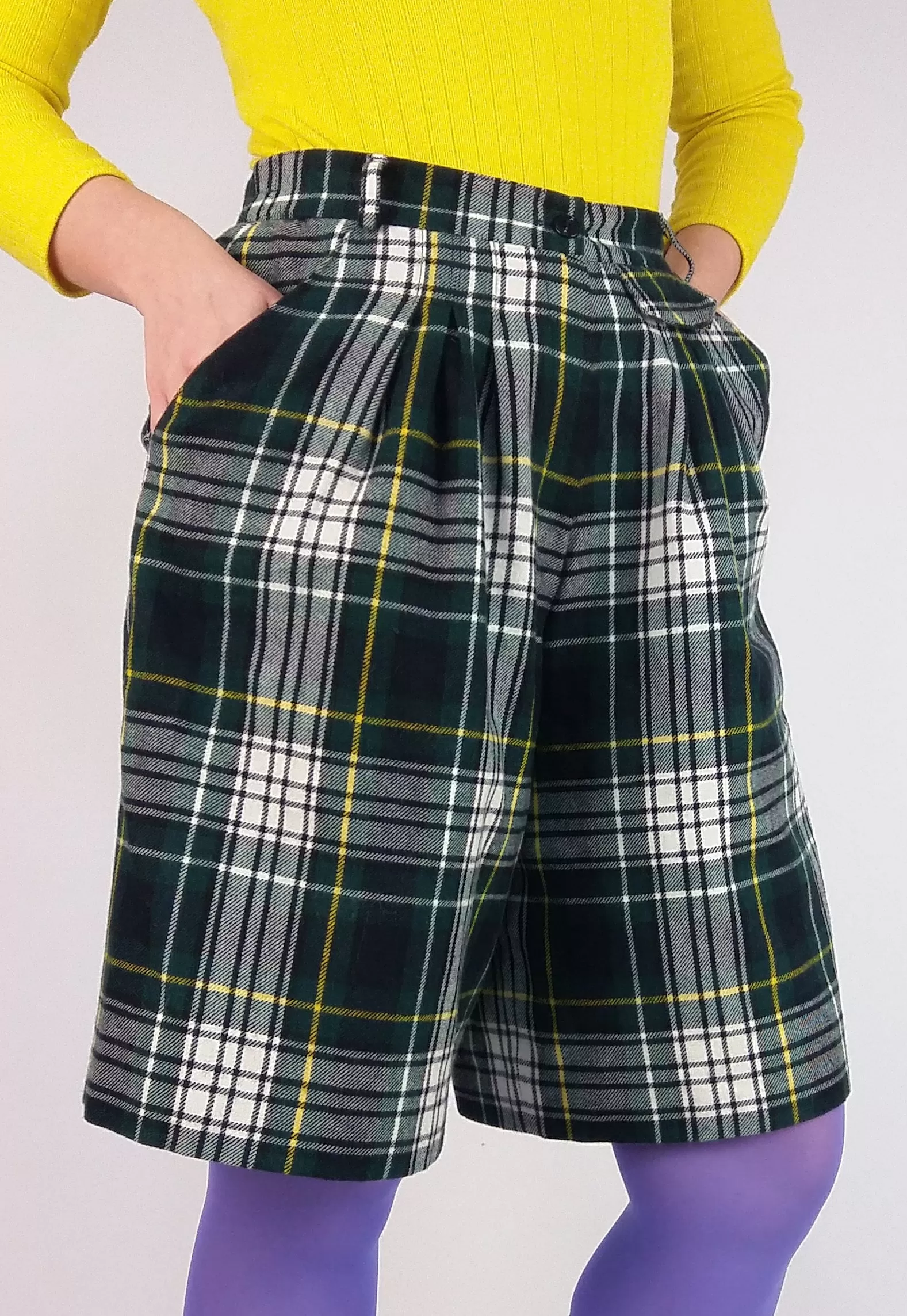 GERRY WEBER 80's High Waist Check Plaid Wool Culottes Shorts