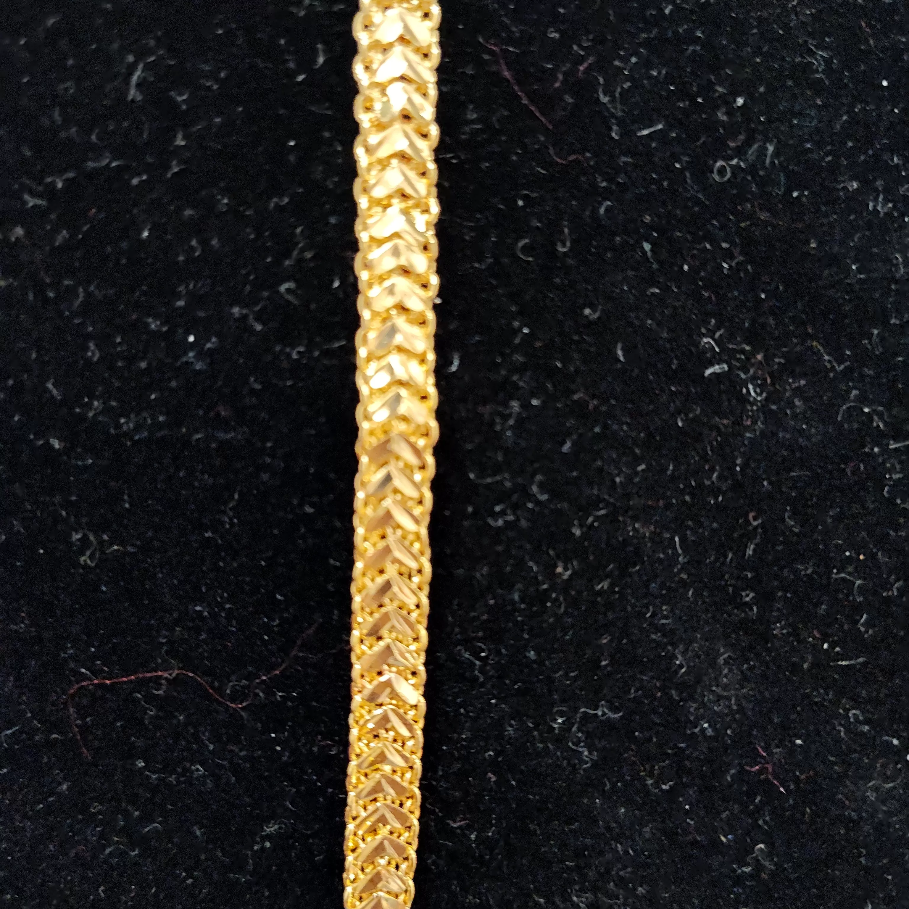 Gorgeous Long Chain Gold Plated With Beautiful Design