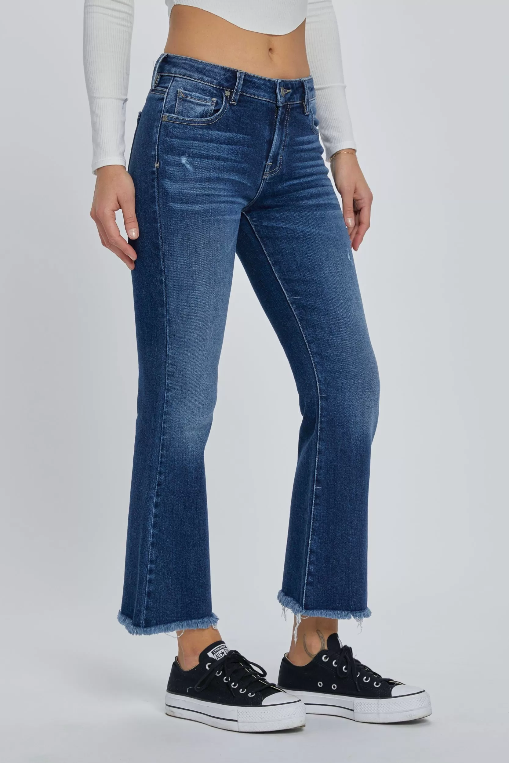 Hidden Happi Cropped Flare Jean