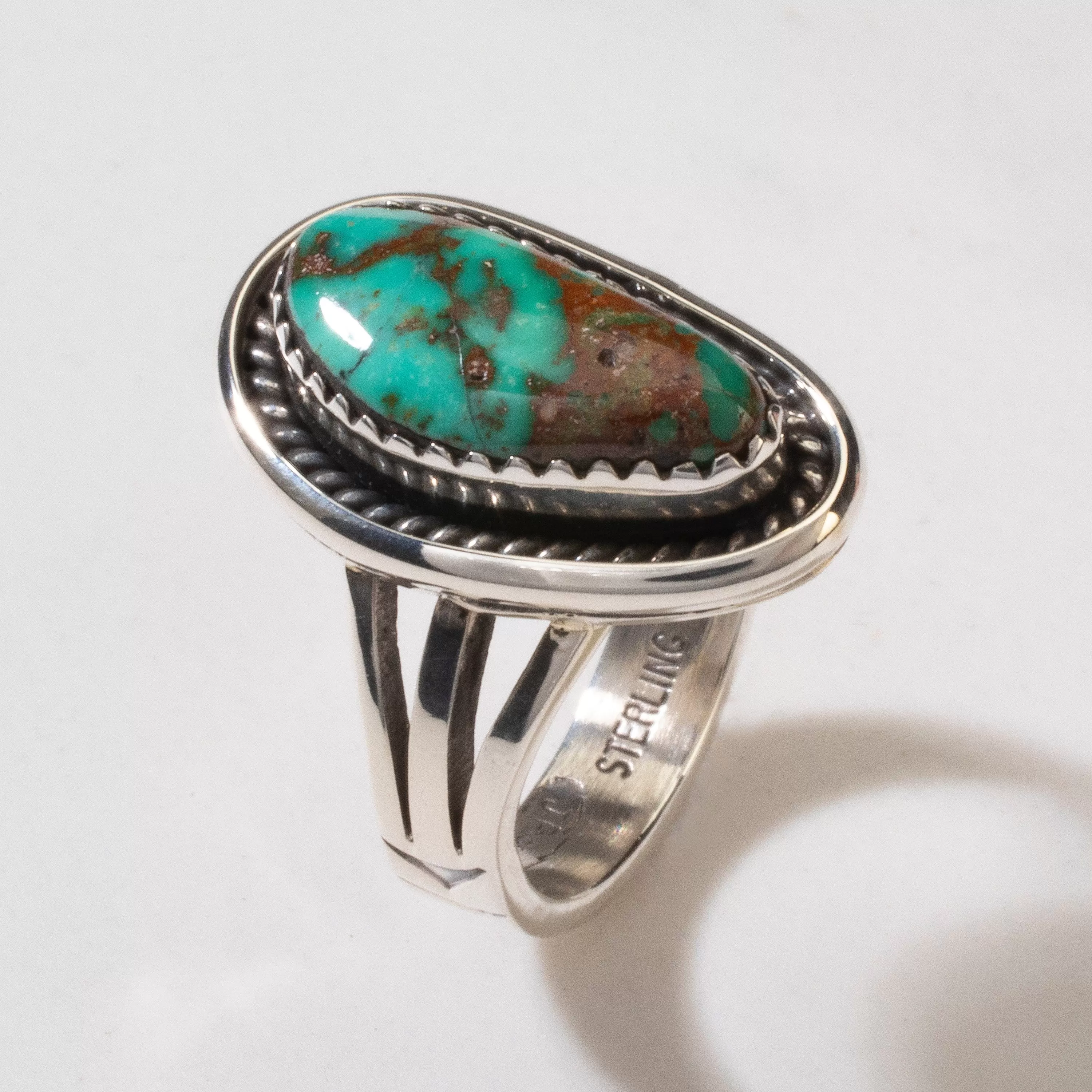 Joe Piaso Jr. King Manassa Turquoise Round Navajo USA Native American Made 925 Sterling Silver Ring