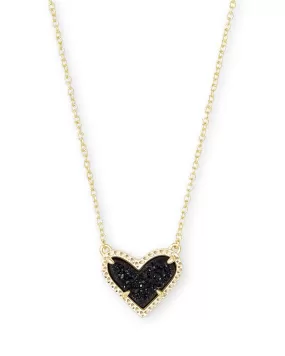 Kendra Scott Ari Heart Short Pendant Necklace