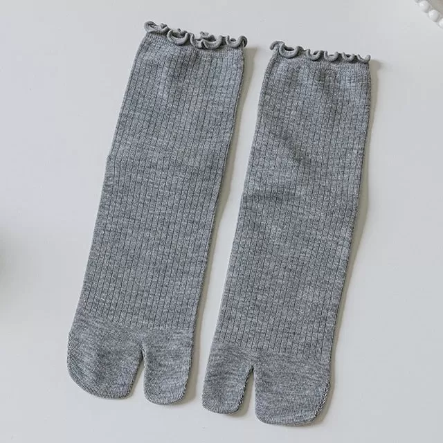 LILLIE Tabi Socks