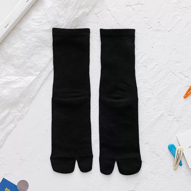 LILLIE Tabi Socks