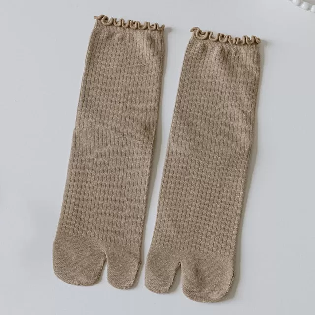 LILLIE Tabi Socks