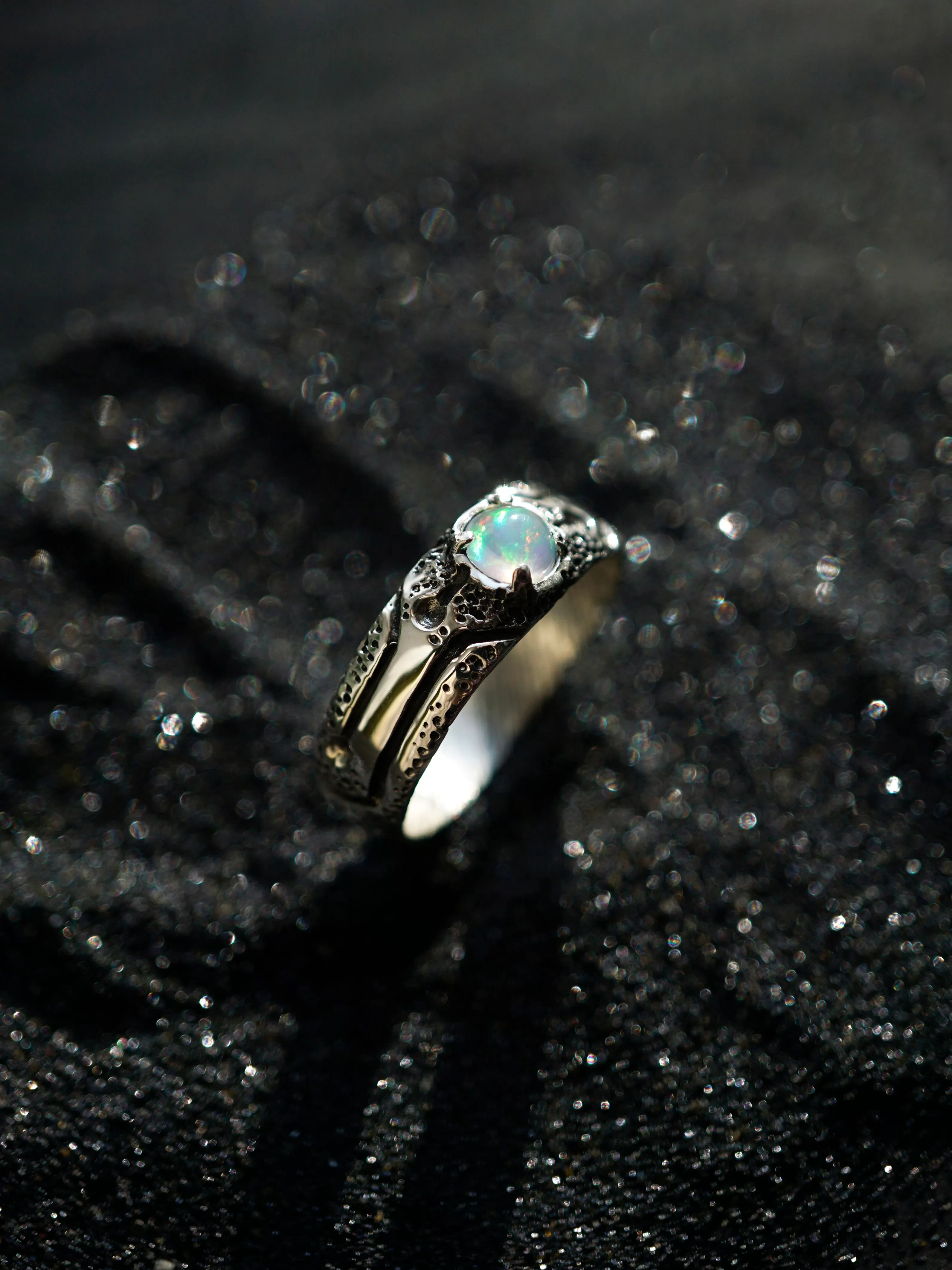 Opal Ring GLOW