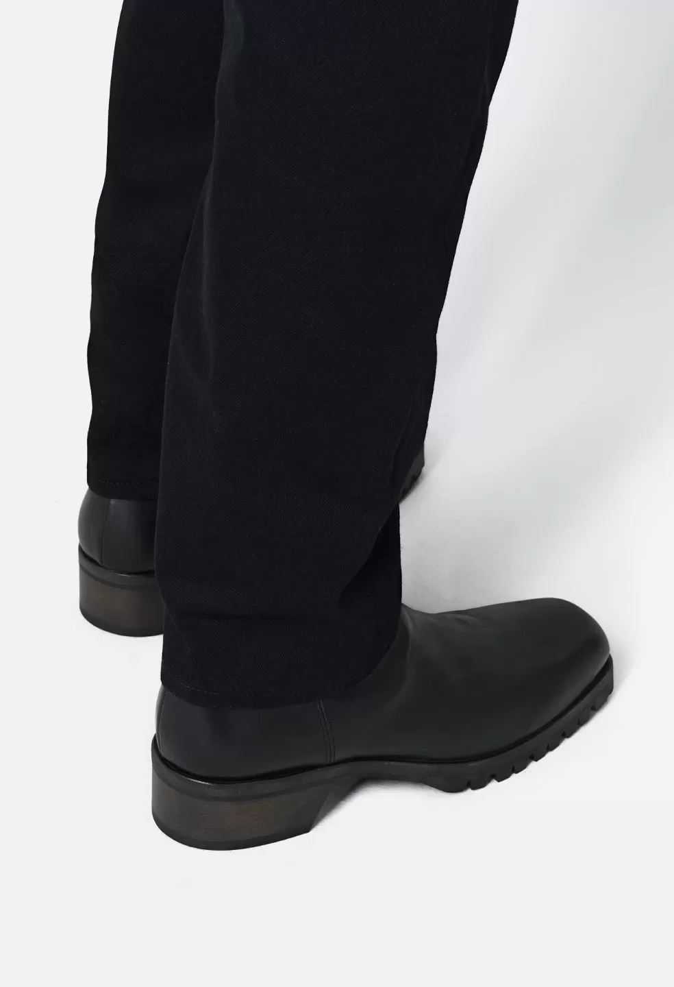 Square Toe Boot / Black