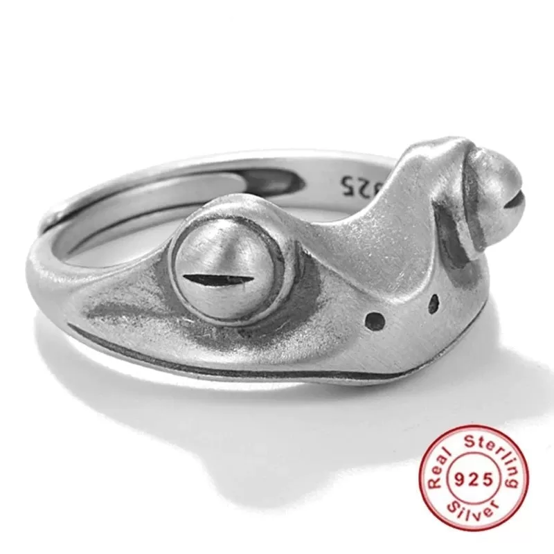 Sterling Silver Protruding Big Eyes Frog Ring